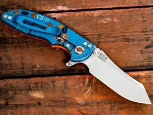 XM-18 3″ Skinner-Containment Series-Stonewash-Battle Blue-Orange G10 3 XM-18 3″ Skinner-Containment Series-Stonewash-Battle Blue-Orange G10