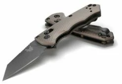 Benchmade 2900BK-2 AUTO Immunity Folding Knife 2.49″ CPM-M4 Cobalt Black Wharncliffe Blade, Woodland Green Billet Aluminum Handles