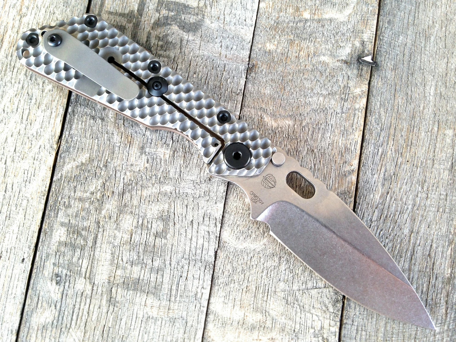 Strider SMF Coyote Brown G-10 Gunner Grip (3.9″ S30V) 4 Strider SMF Coyote Brown G-10 Gunner Grip (3.9″ S30V) - Image 2